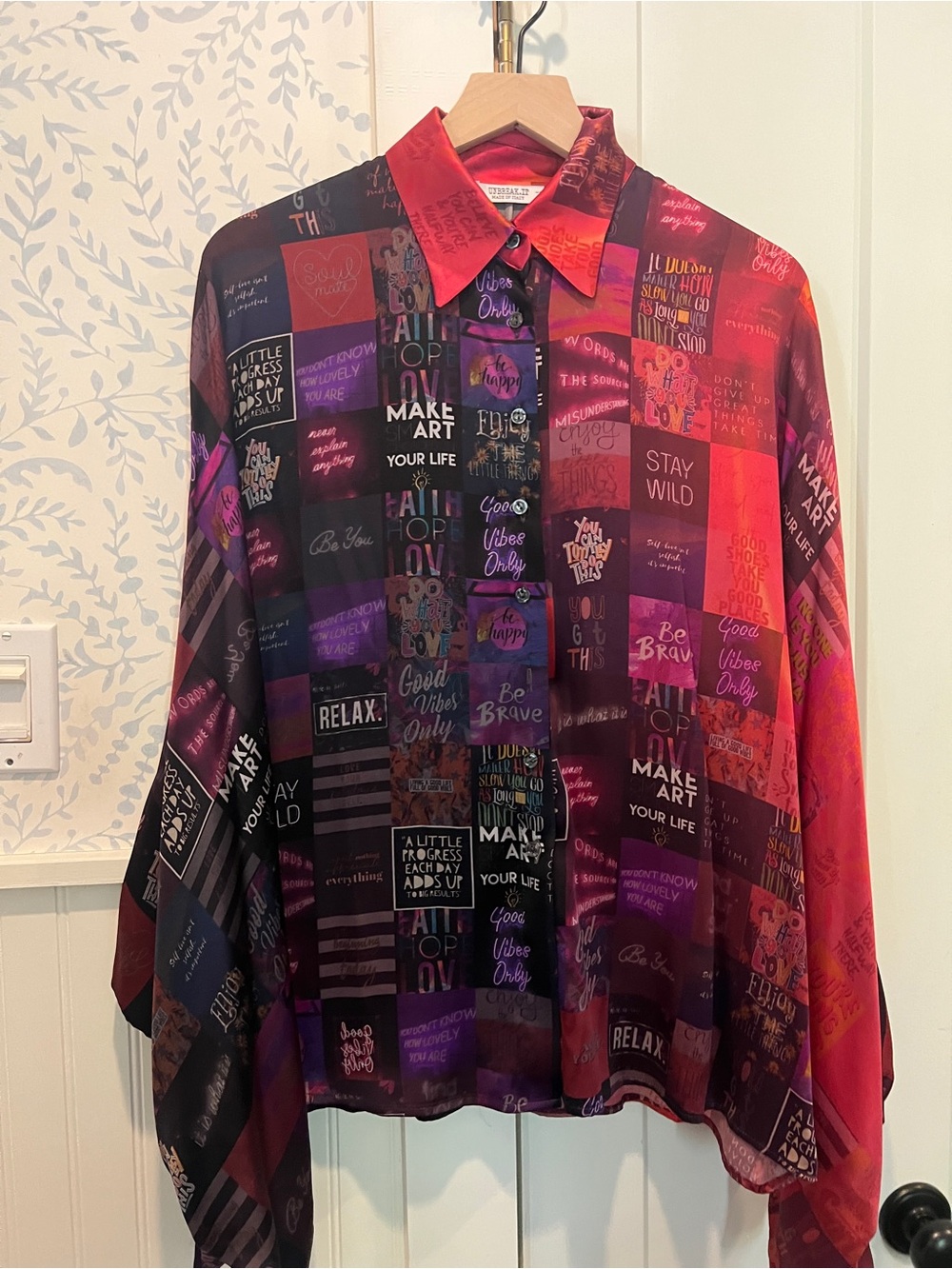 Unbreak It Silk Patchwork Mosaic Button-Down Blouse Small